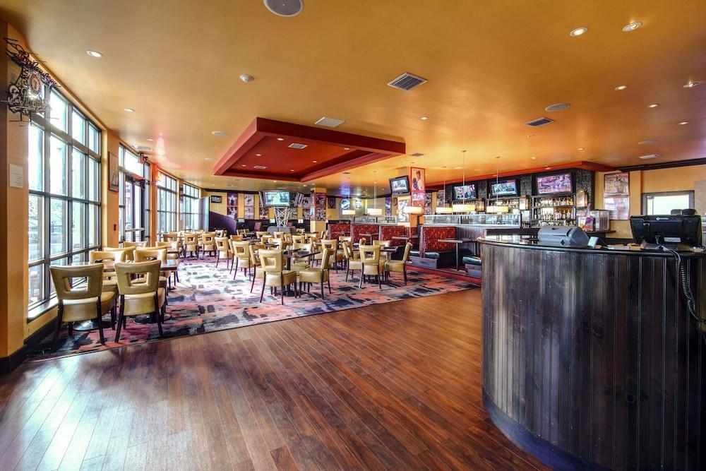 Holiday Inn Arlington Northeast By Ihg Dış mekan fotoğraf