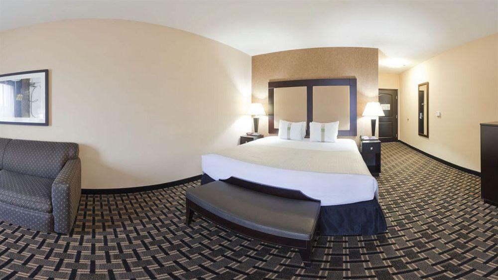 Holiday Inn Arlington Northeast By Ihg Dış mekan fotoğraf
