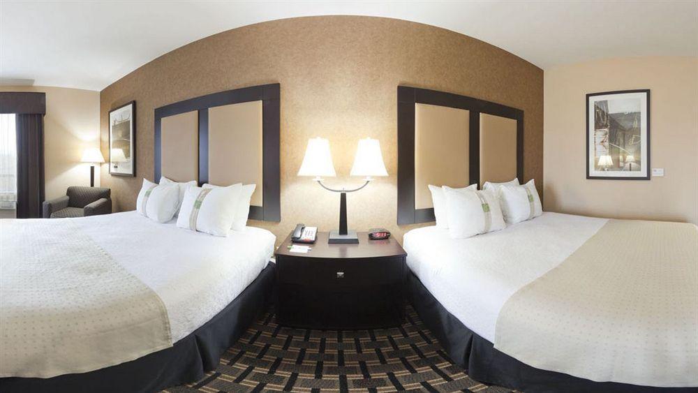 Holiday Inn Arlington Northeast By Ihg Dış mekan fotoğraf