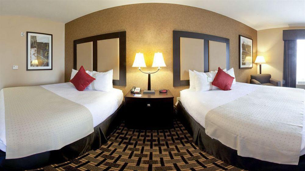 Holiday Inn Arlington Northeast By Ihg Dış mekan fotoğraf