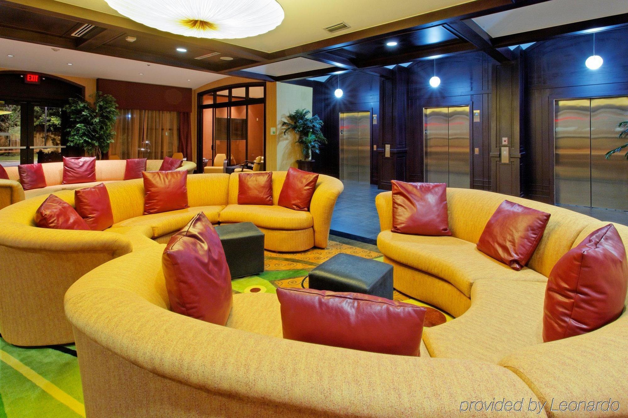 Holiday Inn Arlington Northeast By Ihg Dış mekan fotoğraf